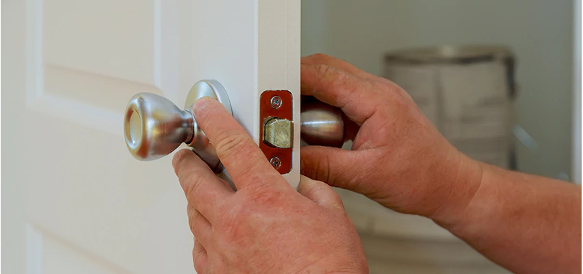 AAA Locksmiths For lock Replacement in St Cloud, Florida